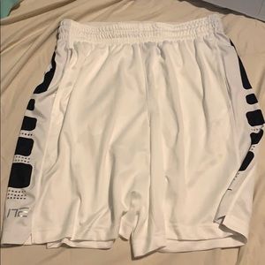 Mens Nike basketball Elite shorts